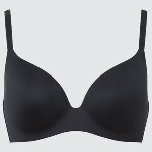 Uniqlo Wireless Bra 3D Hold